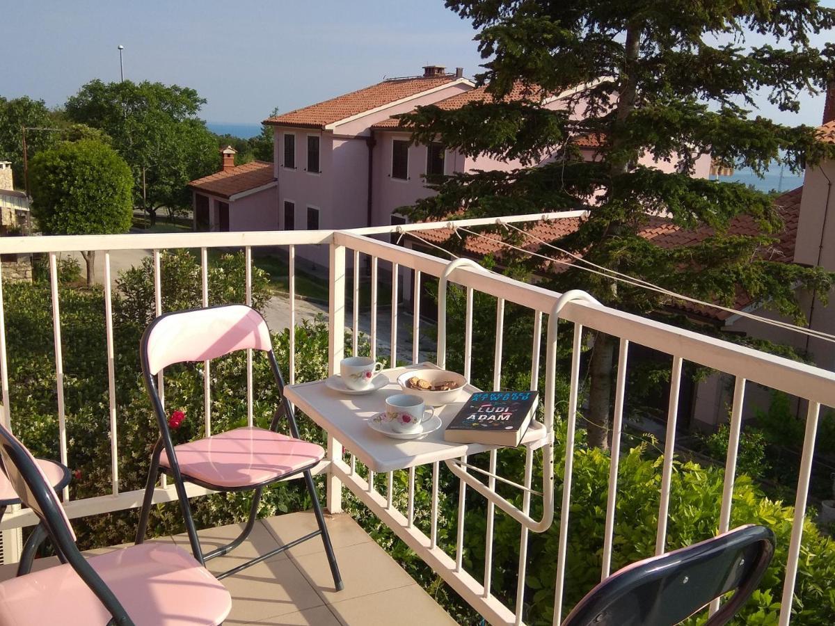 Appartement Laura à Koromačno Extérieur photo